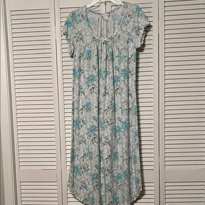 Miss Elaine Pastel Floral Nightgown